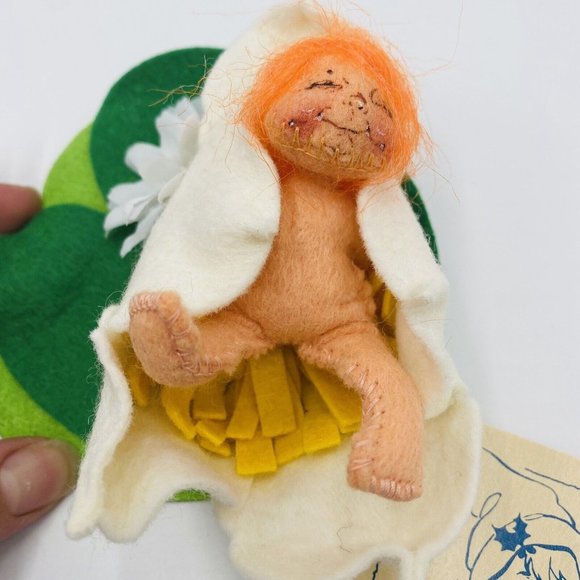 Vintage Annalee Baby Laying in Lilly Pad 1991 Orange Hair Spring Nymph - Picture 3 of 12